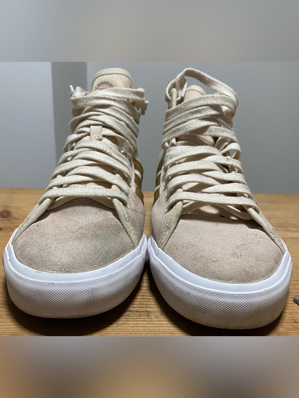 adidas Matchcourt High RX Linen B22785 Men’s 9.5 Skate Shoes